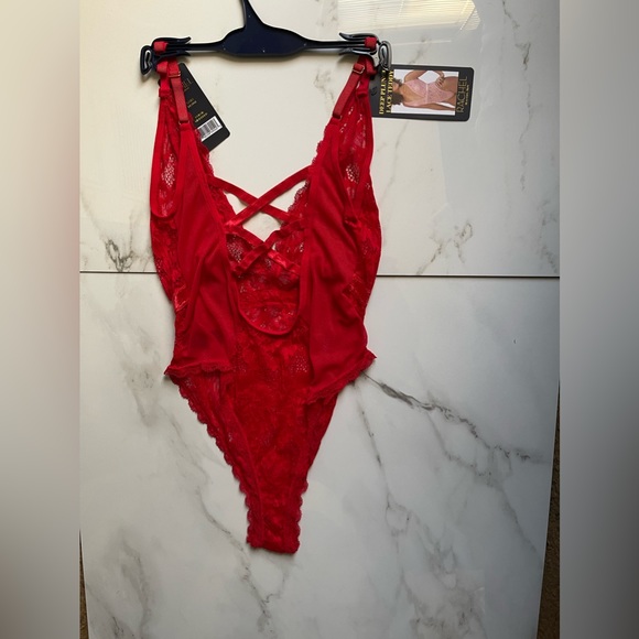 Red Deep Plunge Lace Teddy - Picture 2 of 12